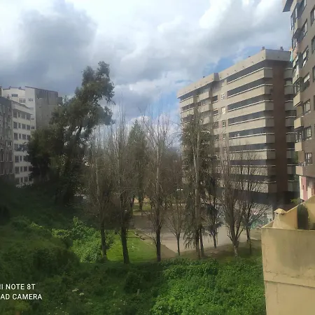 Apartamento Apartamento Para 5 En Recién Reformado Y Amueblado *